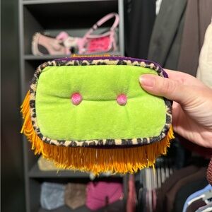 2/$40 groovy girls y2k plush foot stool 💕